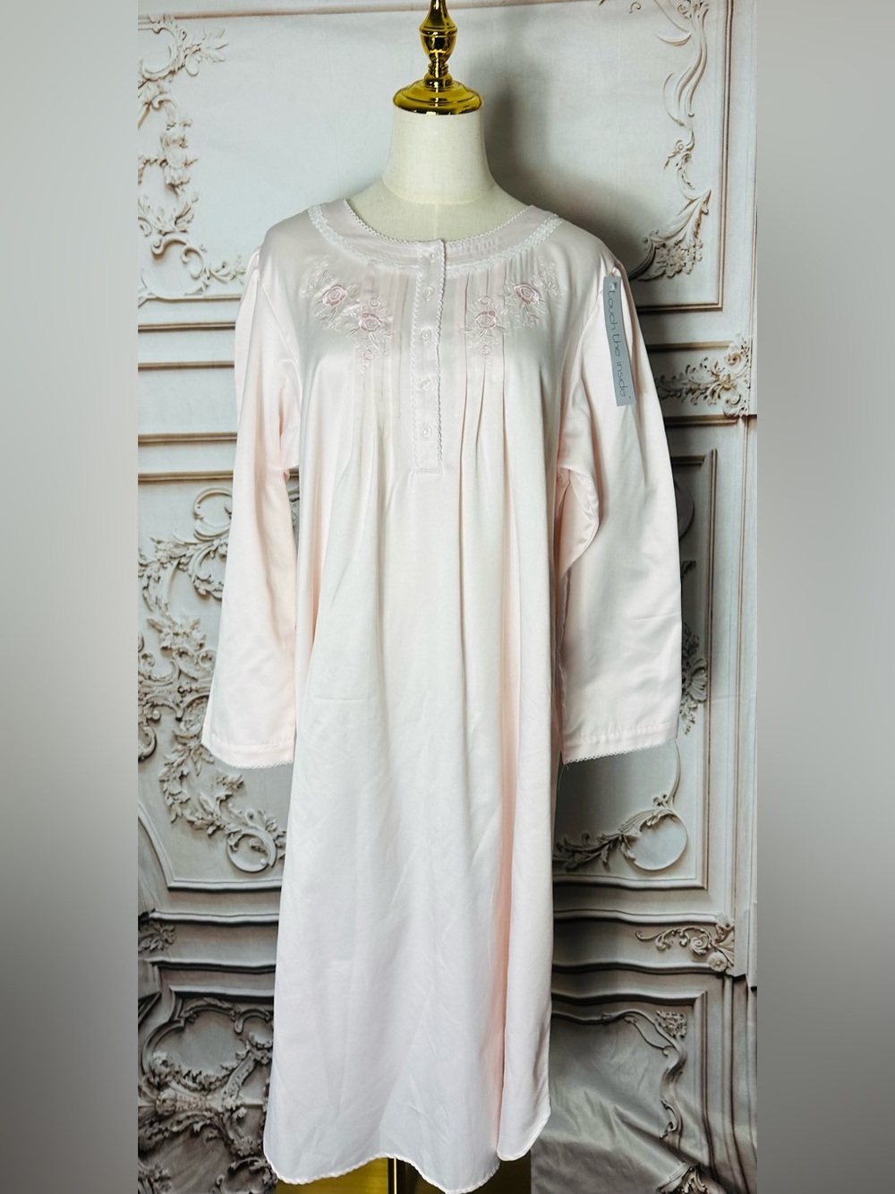 Miss Elaine Pale Pink Long Sleeve Nightgown with Floral Embroidery